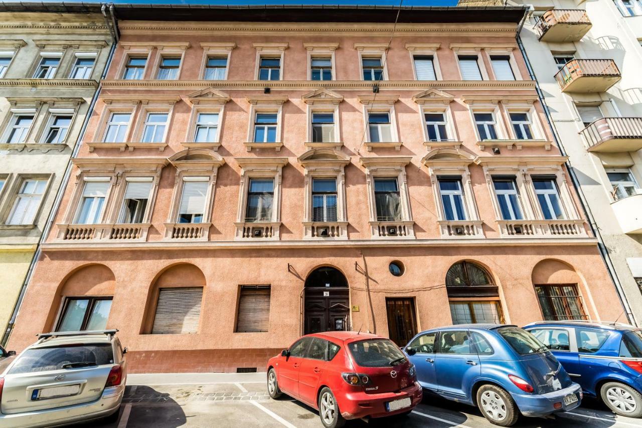 Bpr A2 Downtown Comfy Apartment Budapest Exterior photo
