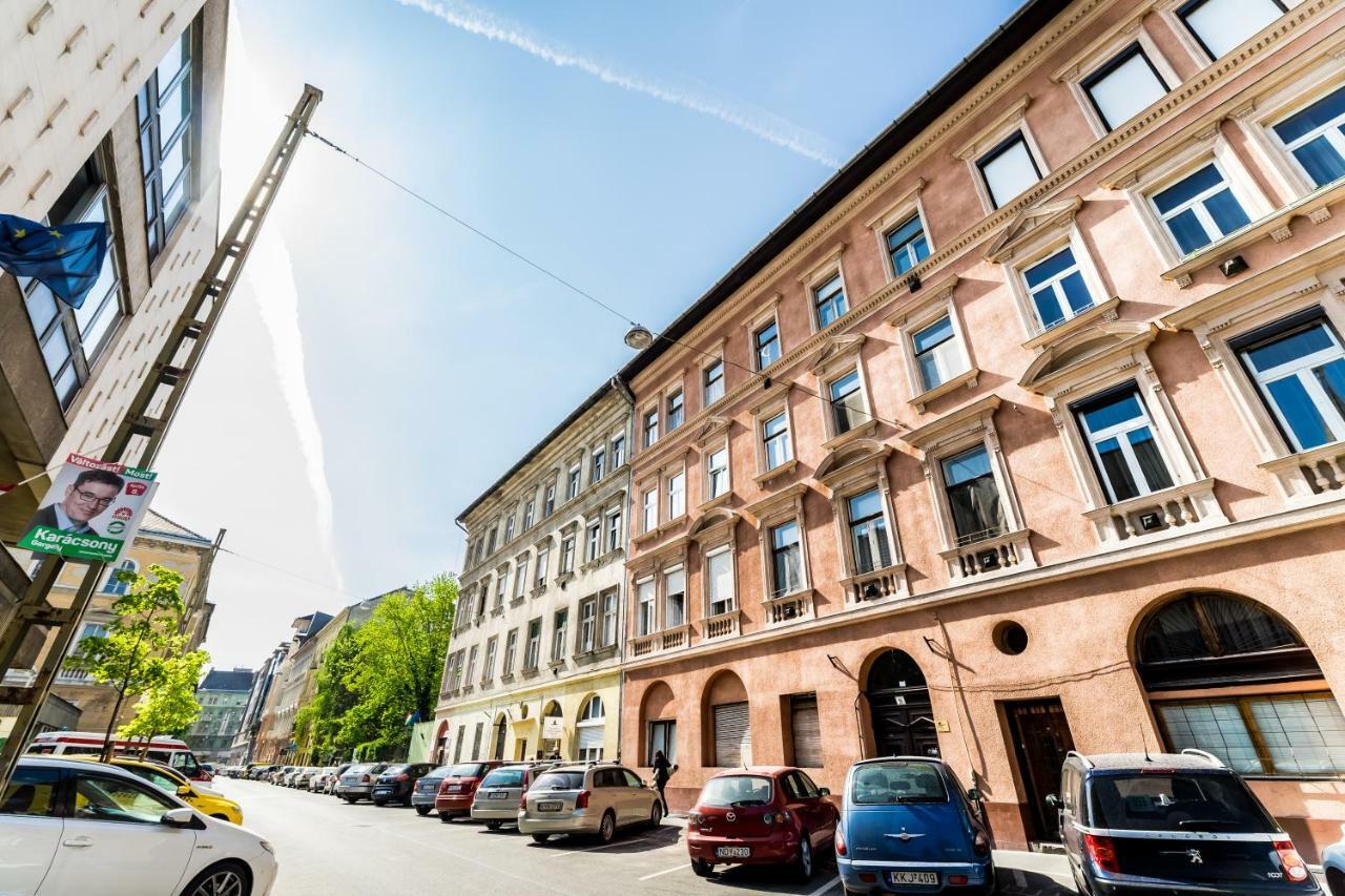 Bpr A2 Downtown Comfy Apartment Budapest Exterior photo